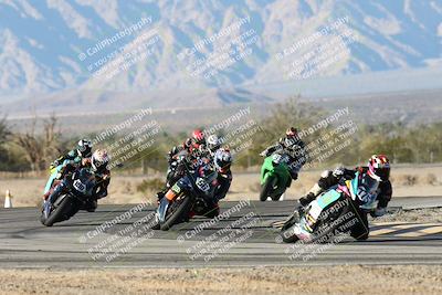 media/Dec-07-2025-CVMA (Sun) [[3e7d2de5dc]]/Race 16-Formula Middleweight/